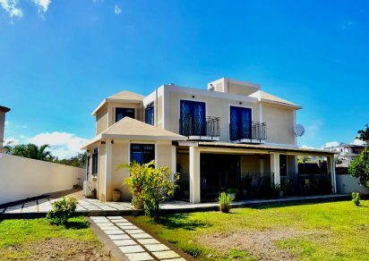 House / Villa - 4 Bedrooms - 260 m²