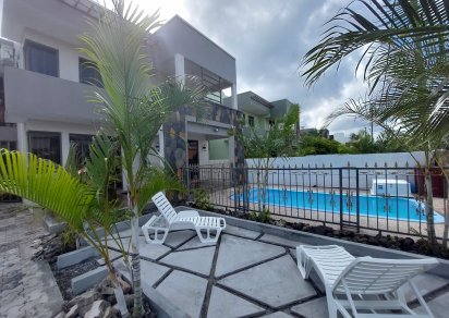 House / Villa - 4 Bedrooms - 275 m²