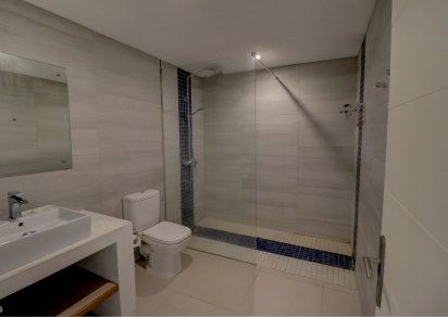House / Villa - 4 Bedrooms - 280 m²