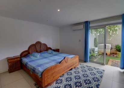 House / Villa - 4 Bedrooms - 280 m²