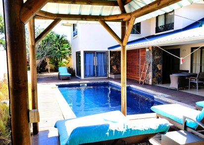 House / Villa - 4 Bedrooms - 280 m²