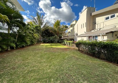 House / Villa - 4 Bedrooms - 280 m²