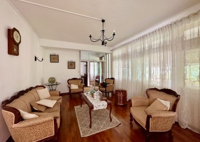House / Villa - 4 Bedrooms - 280 m²