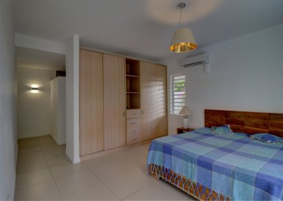 House / Villa - 4 Bedrooms - 280 m²