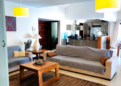 House / Villa - 4 Bedrooms - 280 m²