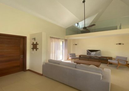 House / Villa - 4 Bedrooms - 288 m²
