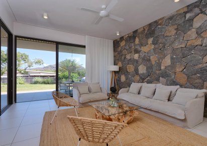 House / Villa - 4 Bedrooms - 295 m²