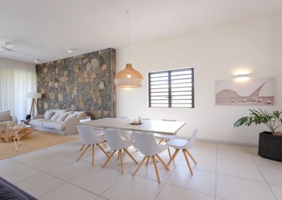 House / Villa - 4 Bedrooms - 295 m²