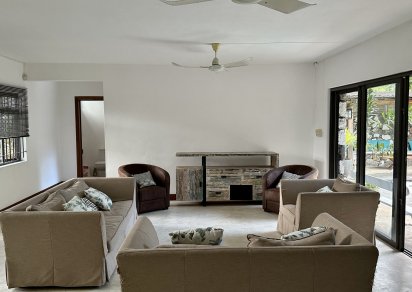 House / Villa - 4 Bedrooms - 300 m²