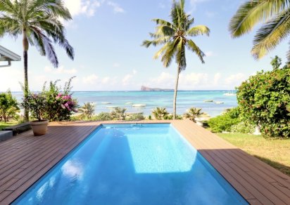House / Villa - 4 Bedrooms - 320 m²