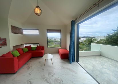 House / Villa - 4 Bedrooms - 325 m²