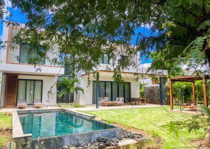 House / Villa - 4 Bedrooms - 342 m²