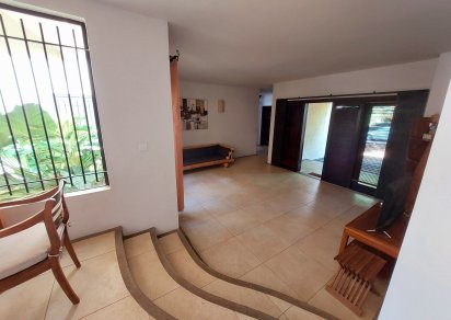 House / Villa - 4 Bedrooms - 350 m²