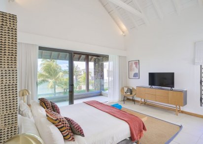 House / Villa - 4 Bedrooms - 354 m²