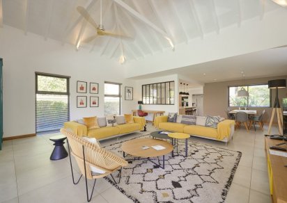 House / Villa - 4 Bedrooms - 354 m²