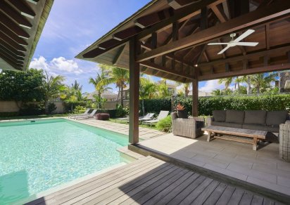 House / Villa - 4 Bedrooms - 354 m²
