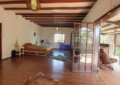 House / Villa - 4 Bedrooms - 360 m²