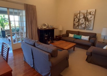 House / Villa - 4 Bedrooms - 370 m²