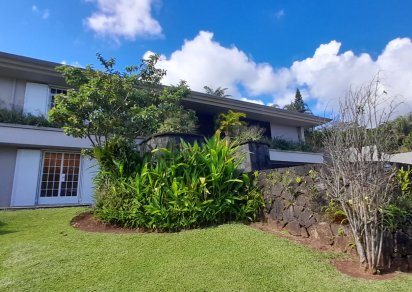 House / Villa - 4 Bedrooms - 370 m²