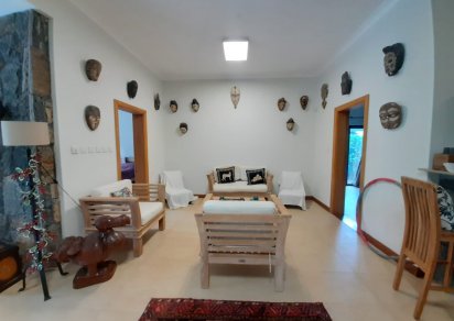 House / Villa - 4 Bedrooms - 375 m²