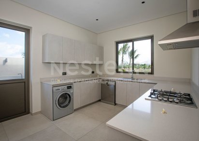 House / Villa - 4 Bedrooms - 444 m²