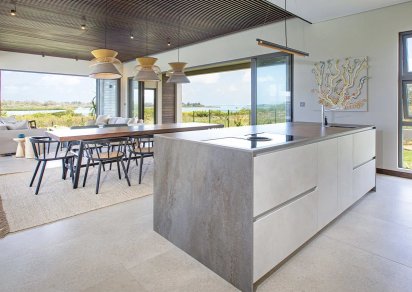 House / Villa - 4 Bedrooms - 445 m²