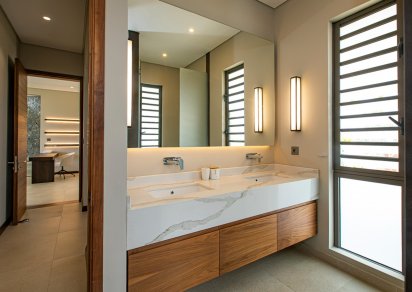 House / Villa - 4 Bedrooms - 445 m²