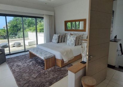 House / Villa - 4 Bedrooms - 480 m²