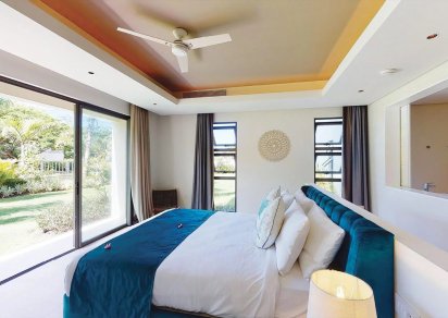 House / Villa - 4 Bedrooms - 580 m²