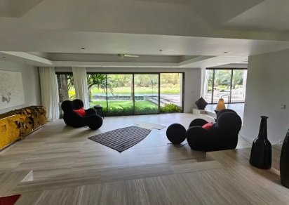 House / Villa - 4 Bedrooms - 600 m²