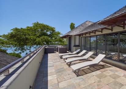 House / Villa - 4 Bedrooms - 630 m²