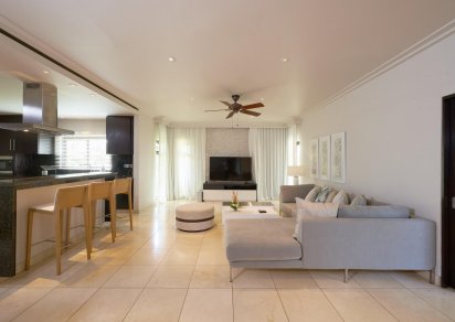 House / Villa - 4 Bedrooms - 630 m²