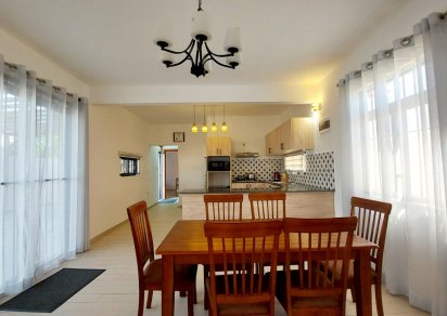 House / Villa - 4 Bedrooms - N.S m²