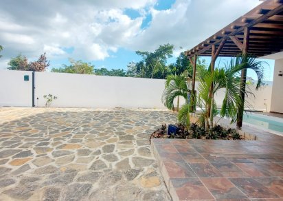 House / Villa - 4 Bedrooms - N.S m²