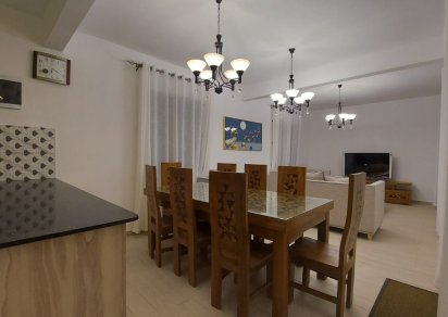 House / Villa - 4 Bedrooms - N.S m²