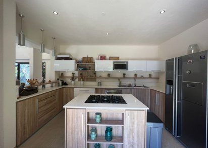 House / Villa - 4 Bedrooms - N.S m²