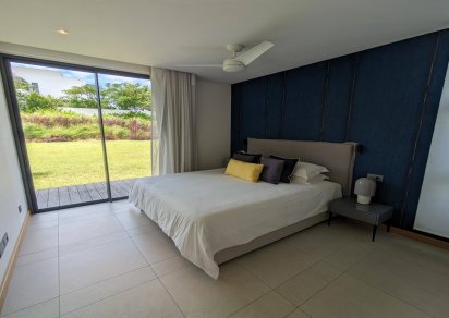 House / Villa - 5 Bedrooms - 1053 m²