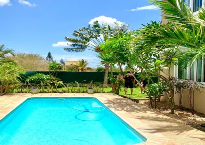 House / Villa - 5 Bedrooms - 189 m²