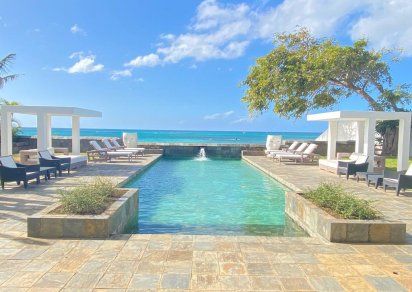 House / Villa - 5 Bedrooms - 300 m²