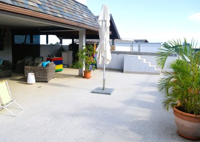 House / Villa - 5 Bedrooms - 360 m²