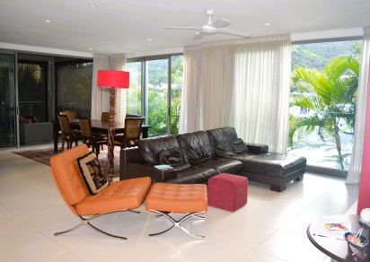 House / Villa - 5 Bedrooms - 360 m²