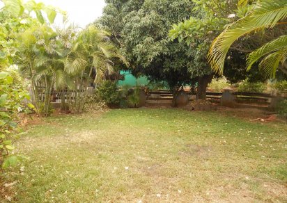 House / Villa - 5 Bedrooms - 400 m²