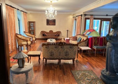 House / Villa - 5 Bedrooms - 520 m²