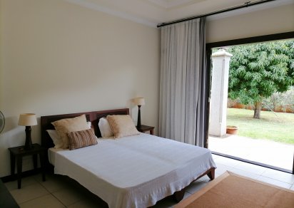 House / Villa - 5 Bedrooms - 541 m²