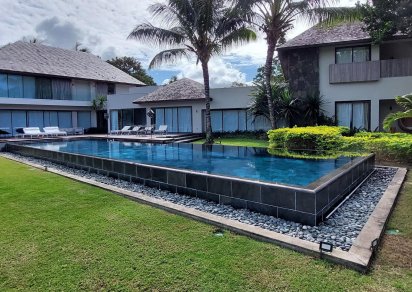House / Villa - 5 Bedrooms - 600 m²