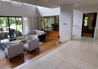 House / Villa - 5 Bedrooms - 630 m²