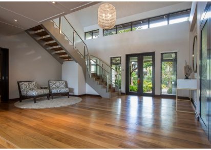 House / Villa - 5 Bedrooms - 630 m²