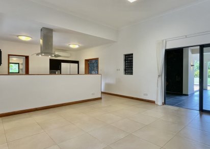House / Villa - 5 Bedrooms - 640 m²