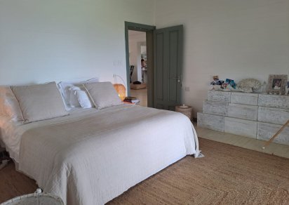 House / Villa - 5 Bedrooms - 770 m²