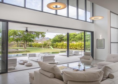 House / Villa - 5 Bedrooms - 800 m²